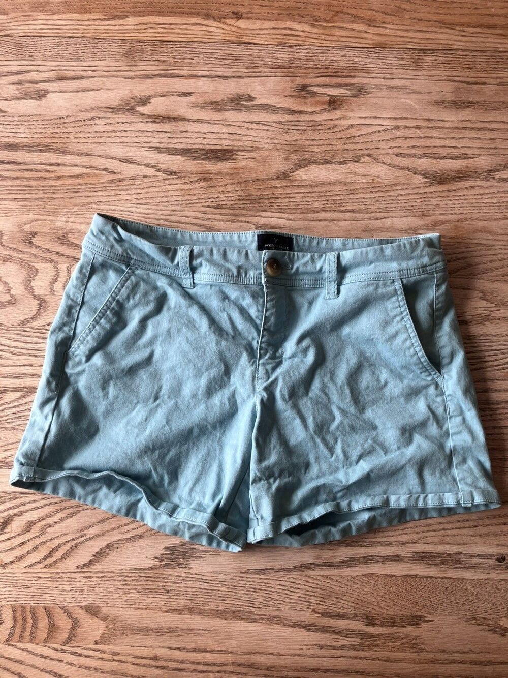 American Eagle Vintage Y2K Women’s Shorts Size 10 Midi Cut Seafoam Blue Teal